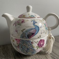 SUMMER RIVER Tea for One TEAPOT W/ TASSEL CUP LID Peacock Floral Porcelain 6 in
