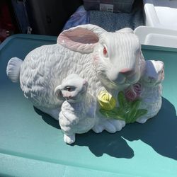 Vintage White Ceramic Rabbit Bunny Figurine