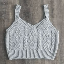 Women’s Medium Light Gray Cable Knit Cropped Tank Top