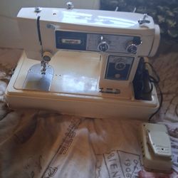 Vintage Morse Vogue Stitch (contact info removed)L Sewing Machine w/ Case [Excellent Condition] 