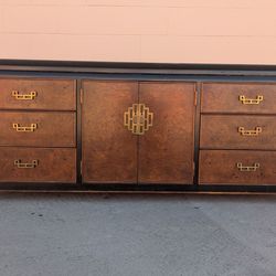 Vintage dresser