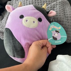 Squishmallow Alexie