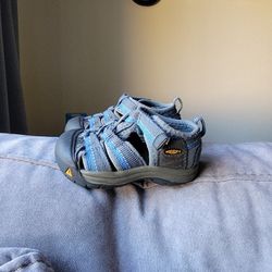 Toddler's Keen Sandals Sz 6C