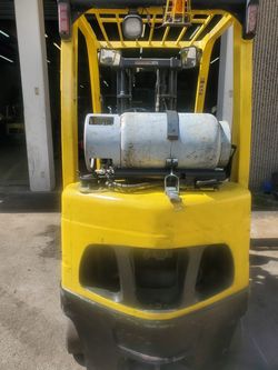 Hyster forklift 5000lb