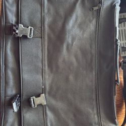 BRIEFCASE w/Shoulder Strap and Handle