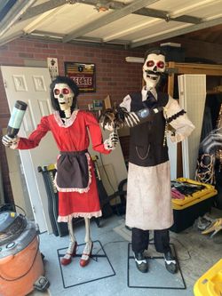 Halloween skeletons animatronic