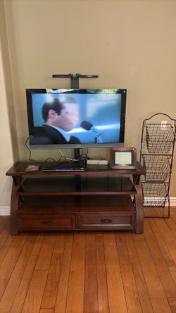 Sony TV / Plus Stand