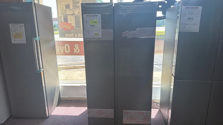 Samsung 28 cu. ft. Smart Side-by-Side Refrigerator