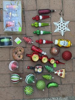 🎄 Vintage & Modern Christmas Ornament Lot + LED Candles – $30