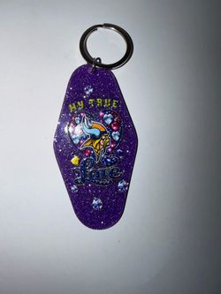Minnesota Vikings Glitter motel Keychain