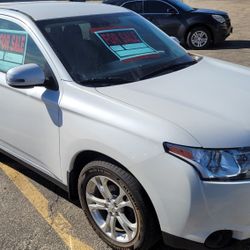 2014 Mitsubishi Outlander