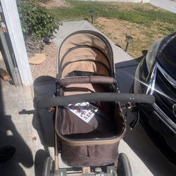 Baby Stroller / Bassinet 