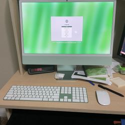 Apple IMac Almost New