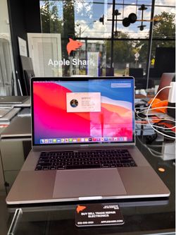 MacBook Pro 15” Core-i7 16GB RAM 512SSD! 90 Day! We offer financing.