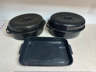 Set of enamelware cooking pans and sheet