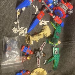 Lego spider Man Spider Crawler (2019)