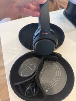Sony WH-1000M4 wireless, noise canceling overhead headphones