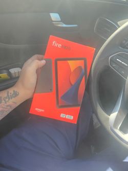Amazon fire HD 8 with 32 GB brand new sealed box