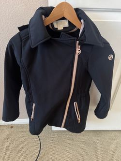 Girl’s warm jacket