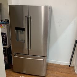 Kitchenaid Combo ( Refrigerator 3 Doors 36” Cooktop Induction 36” Dishwasher , Single Oven 30” ) 