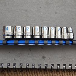 Matco 1/4" drive 9 piece Metric 12 point chrome socket set- Read description