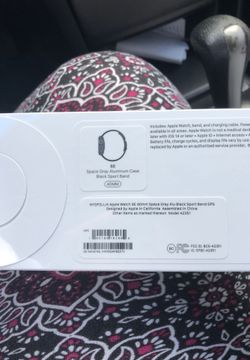 Apple Watch se 40 mm black sport band SEALED