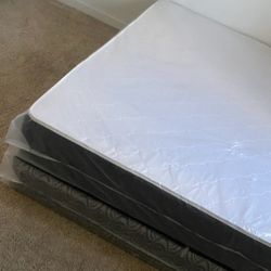 NEW FULL SIZE SET MATTRESS AND BOX SPR+ING-2pcs