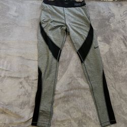 Grey Nike Leggings 