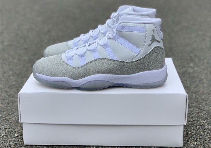 Air Jordan 11 Metallic Silver (all sizes available)