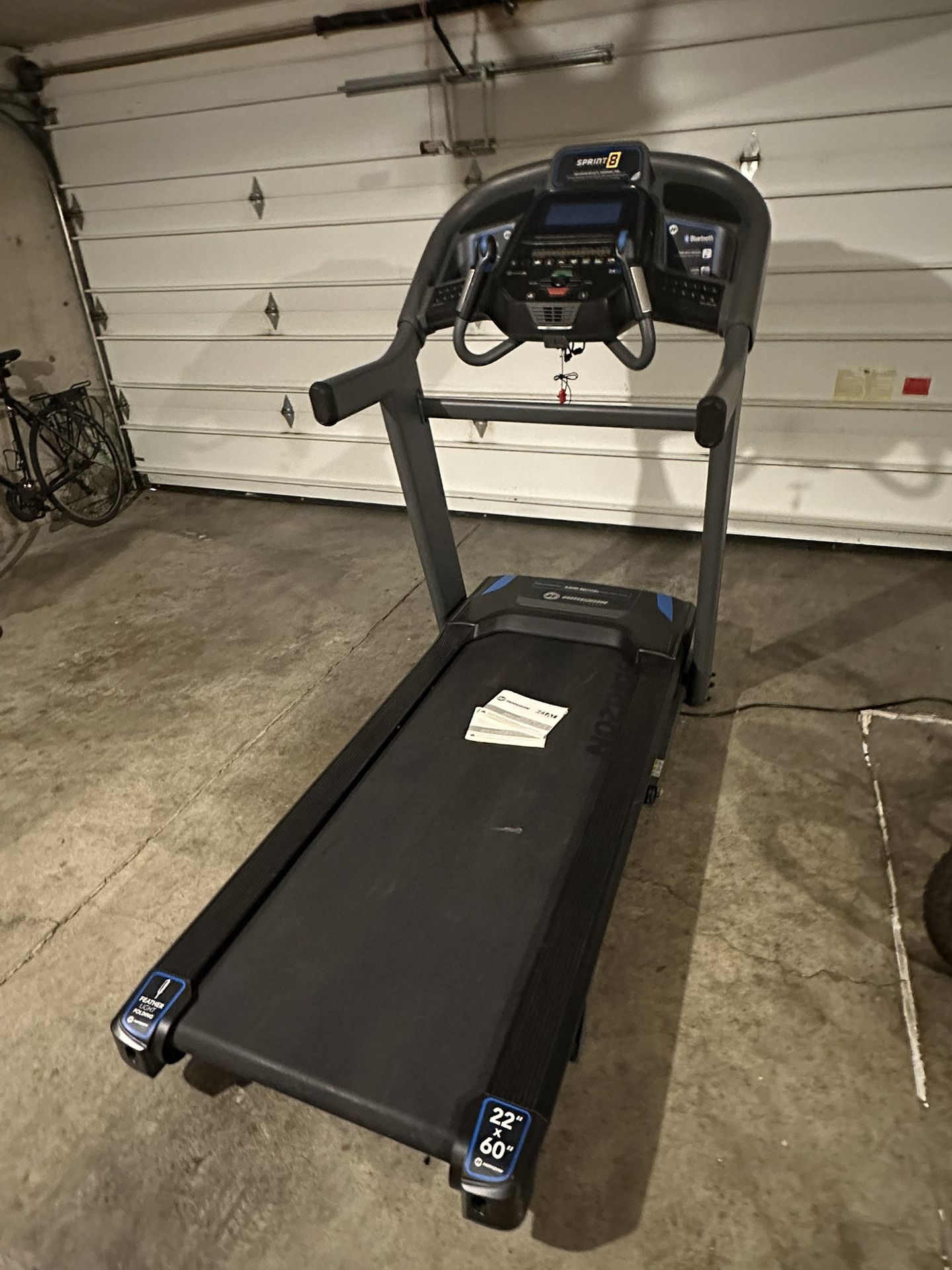 Horizon 7.4AT Treadmill