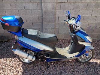 2022 moped 150cc
