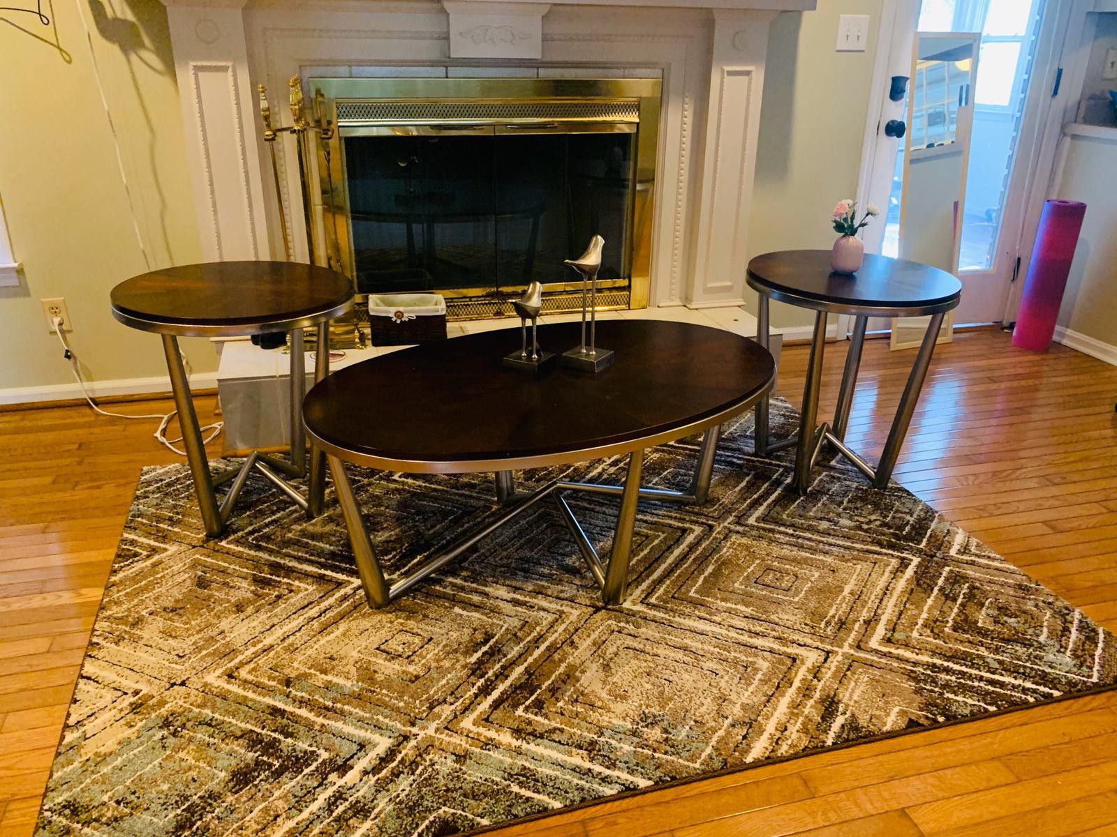 Coffee table and 2 corner table