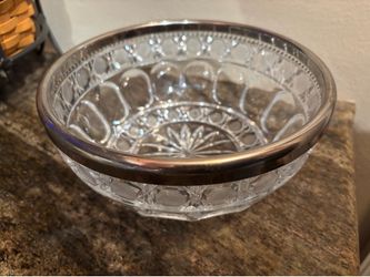 Glass bowl