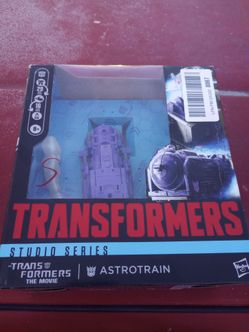 Transformers studio series astrotrain toy