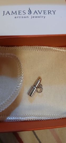 Rare Retired James Avery Lipstick charm