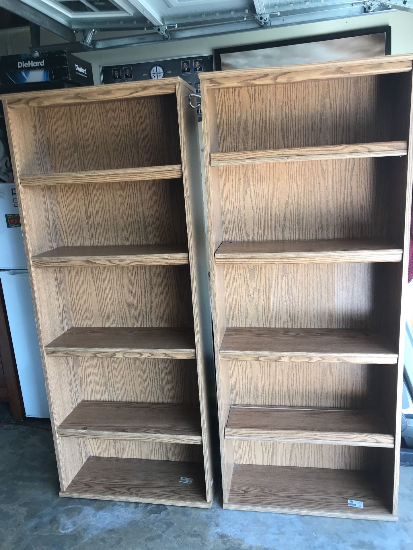 2 BIG BOOKSHELVES 