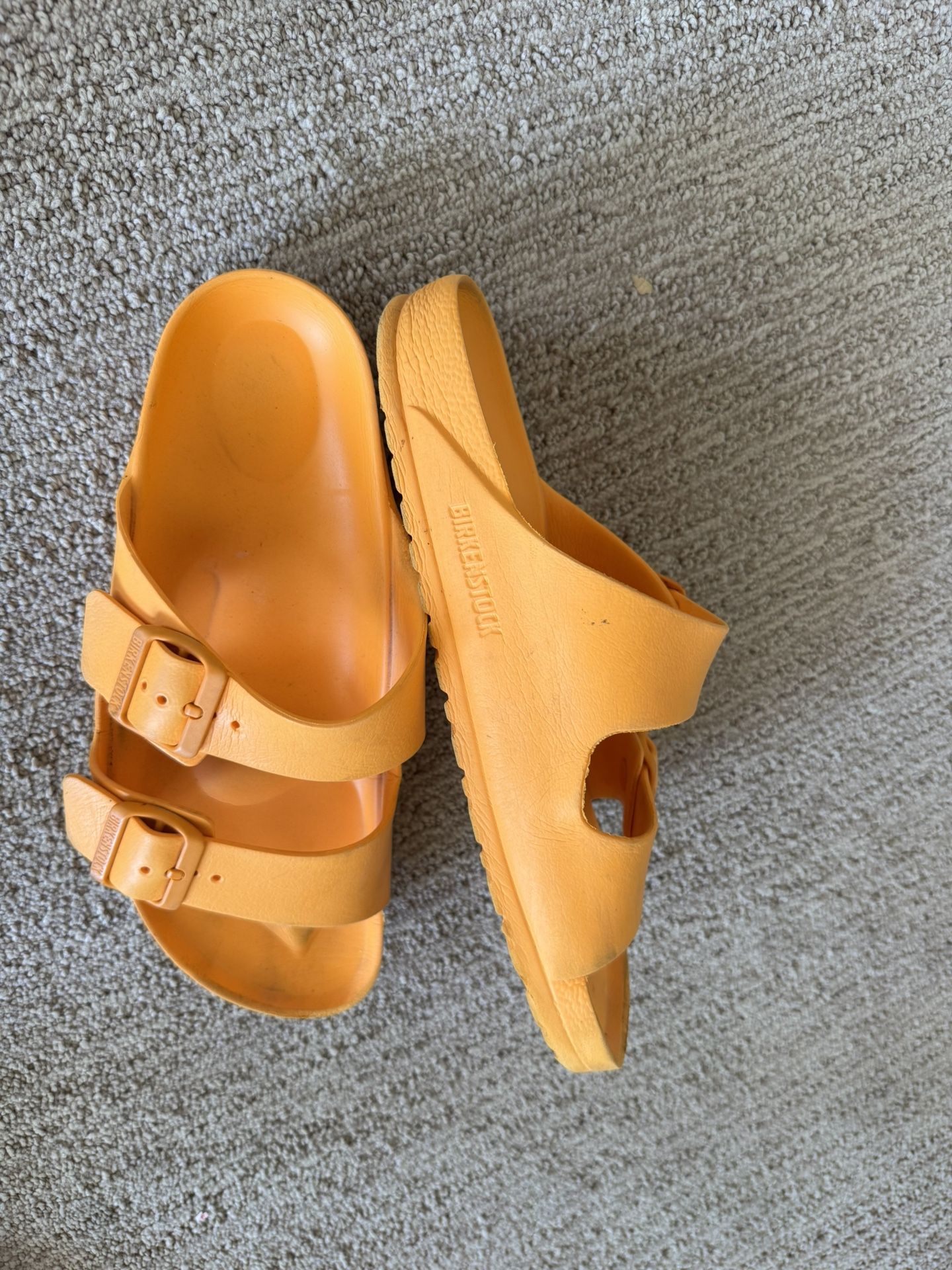 Birkenstock Size Women’s Size 9 Men’s Size 7