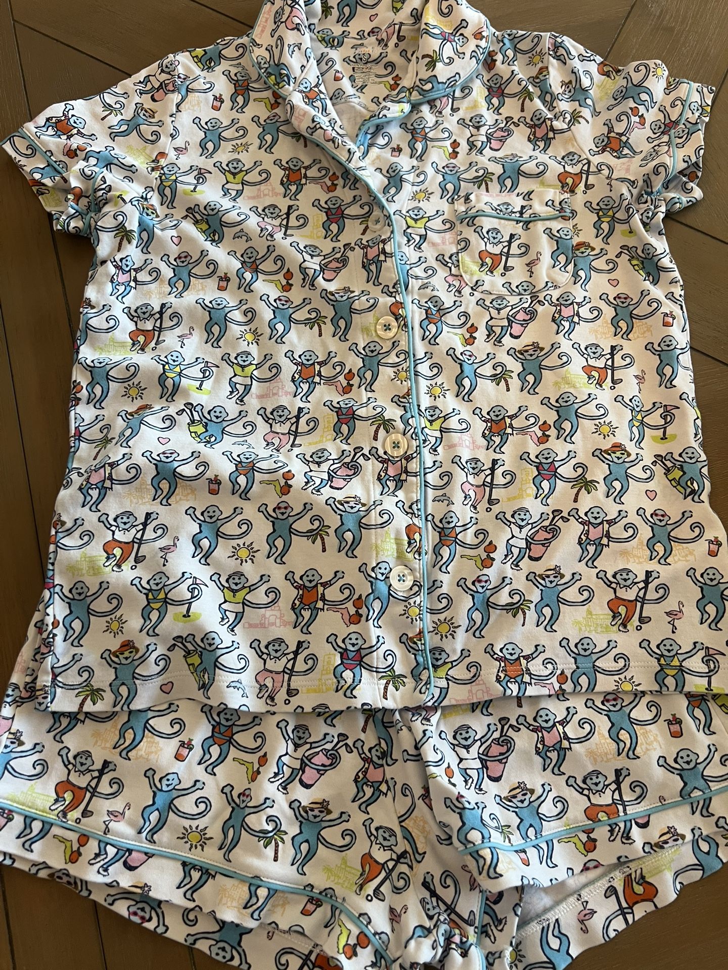 Roller Rabbit West Palm Money PJs - Women’s small