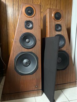 Vintage JBL Floor Standing Speakers – Pair – Walnut Wood Cabinets