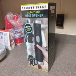 AUTOMATIC WINE OPENER