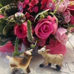 Two (2) RETIRED Adorable Schleich Pair (Kids) 