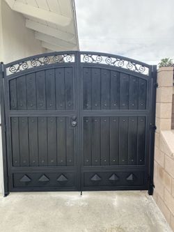 Custom doubles gates,fences