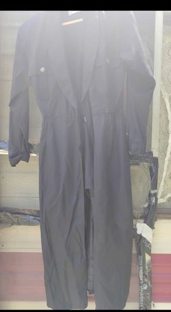 A Nice Women's Black Long Liz Claiborne TrenchCoat