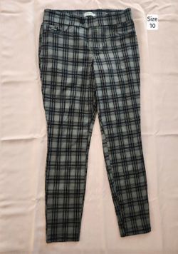 Women's Pants (Size 10)