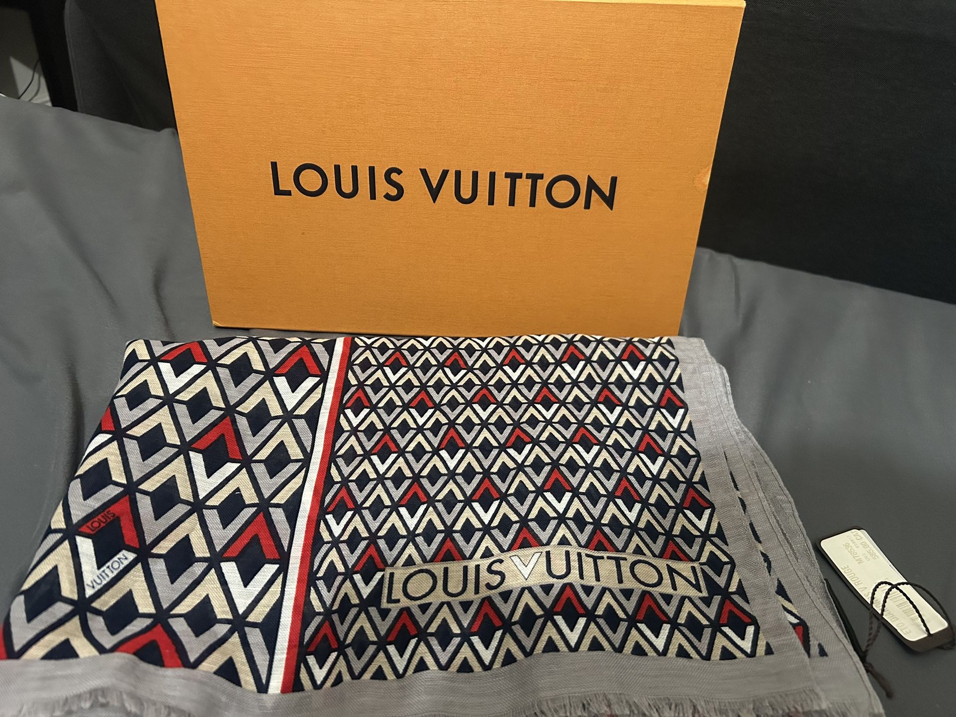 Louis Vuitton Scarf