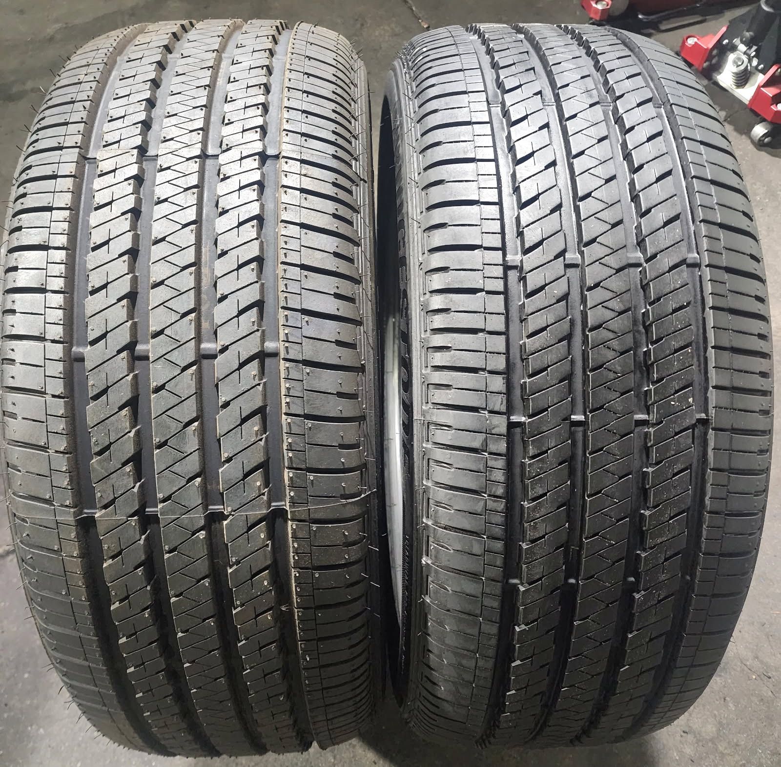 2 USED TIRES BRIDGESTONE 265/50/20