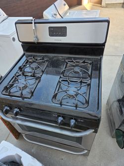 Frigidaire stove