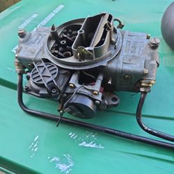 Chevy  759 Holley Carburetor 