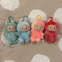 Labubu Big Into Energy 