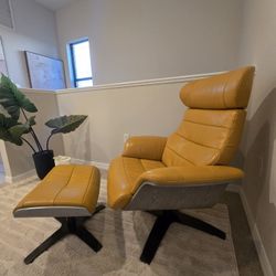 Luxury Leather Reclining Chair/ Accent 